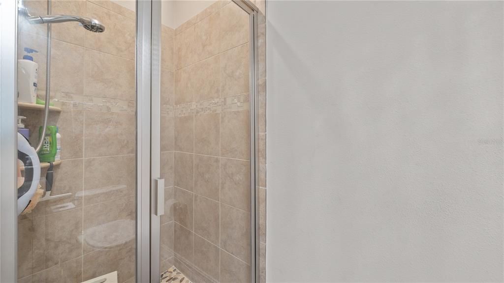 For Sale: $789,900 (5 beds, 4 baths, 3765 Square Feet)