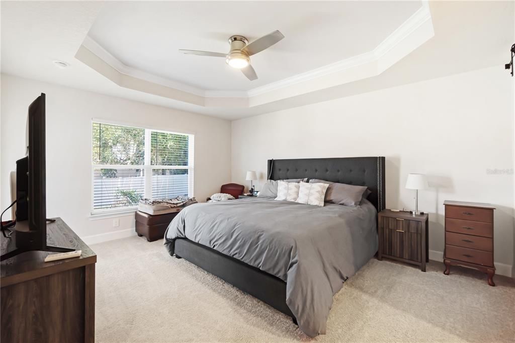 For Sale: $375,000 (4 beds, 2 baths, 2350 Square Feet)