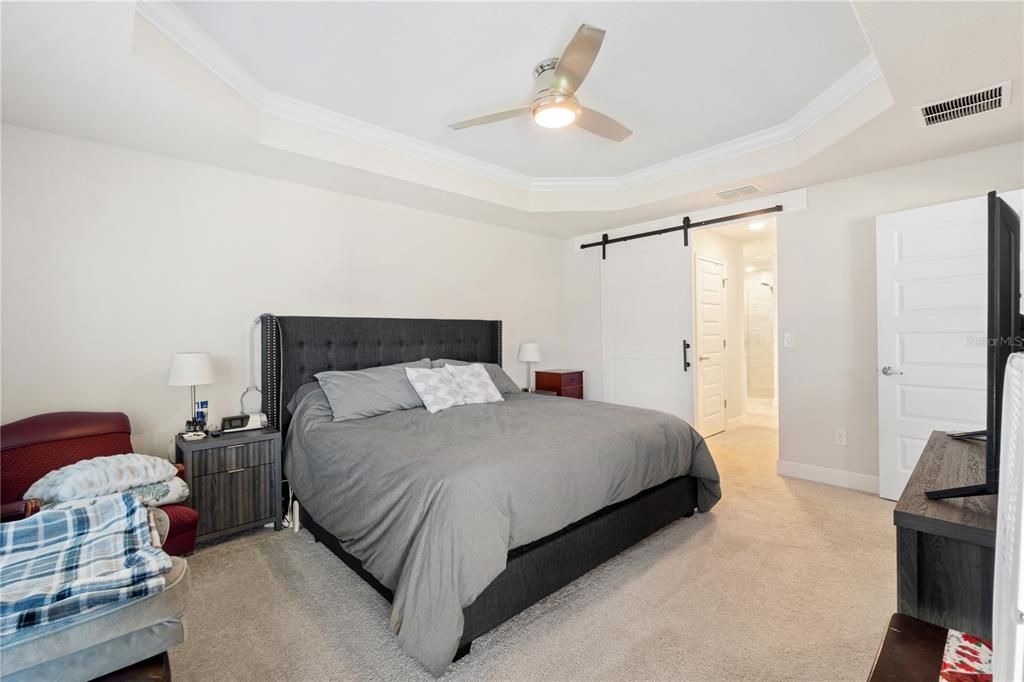 For Sale: $375,000 (4 beds, 2 baths, 2350 Square Feet)