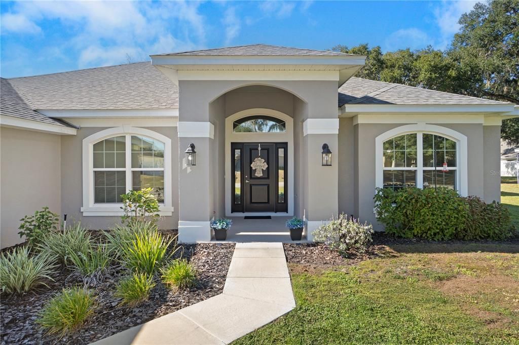 For Sale: $375,000 (4 beds, 2 baths, 2350 Square Feet)