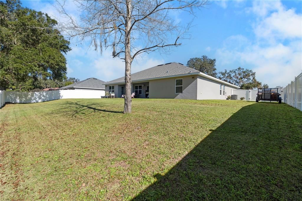 For Sale: $375,000 (4 beds, 2 baths, 2350 Square Feet)