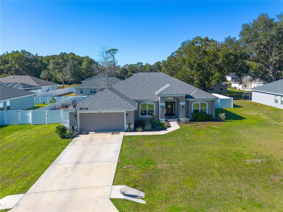 For Sale: $375,000 (4 beds, 2 baths, 2350 Square Feet)