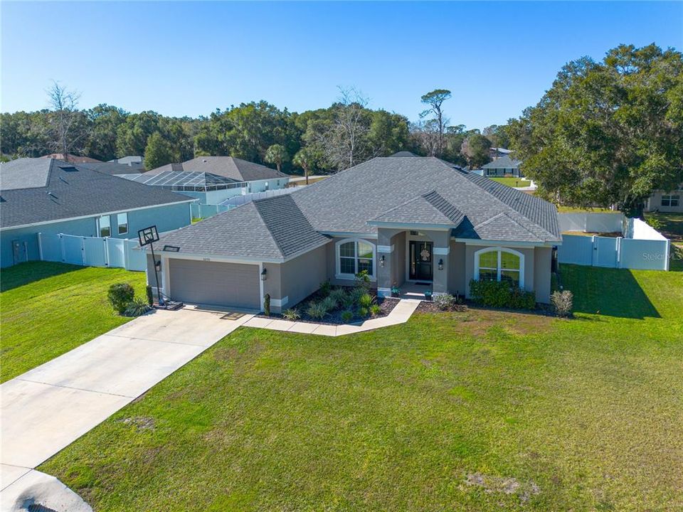 For Sale: $375,000 (4 beds, 2 baths, 2350 Square Feet)