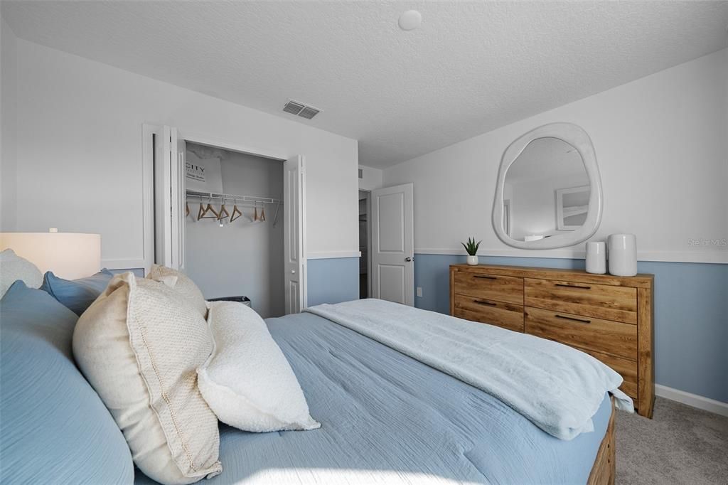 For Sale: $349,990 (4 beds, 3 baths, 2202 Square Feet)