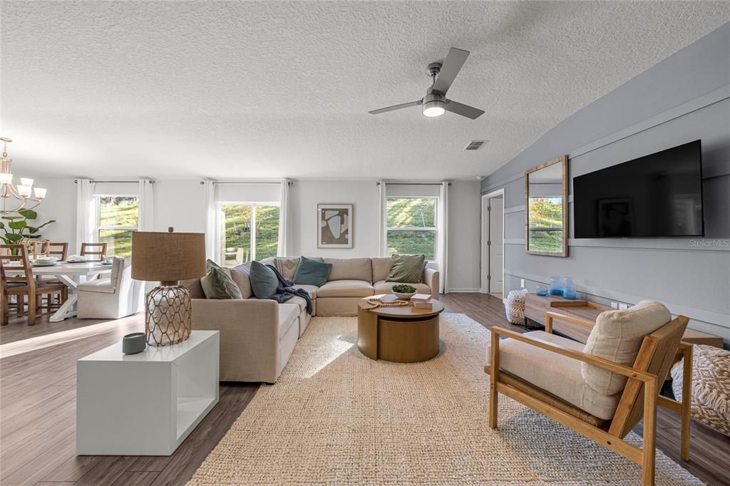 For Sale: $349,990 (4 beds, 3 baths, 2202 Square Feet)