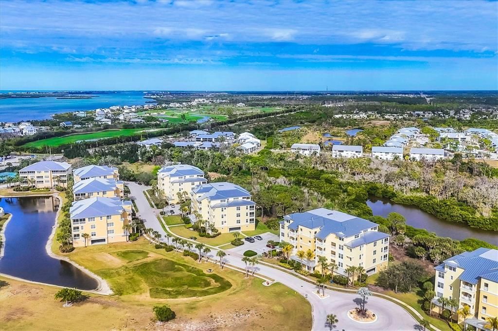 En Venta: $629,000 (4 camas, 3 baños, 2856 Pies cuadrados)