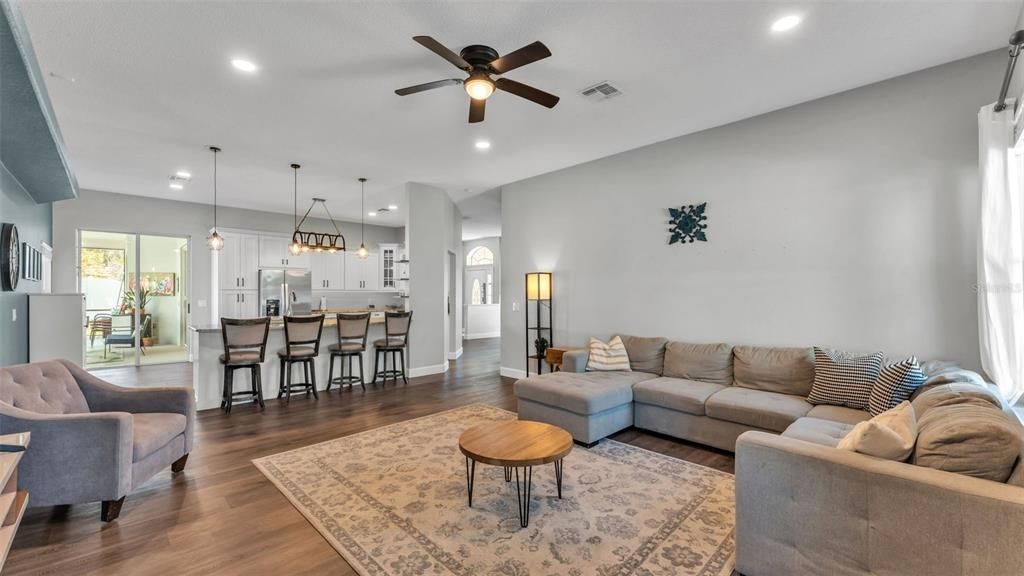 На продажу: $545,000 (5 спален, 2 ванн, 2469 Квадратных фут)