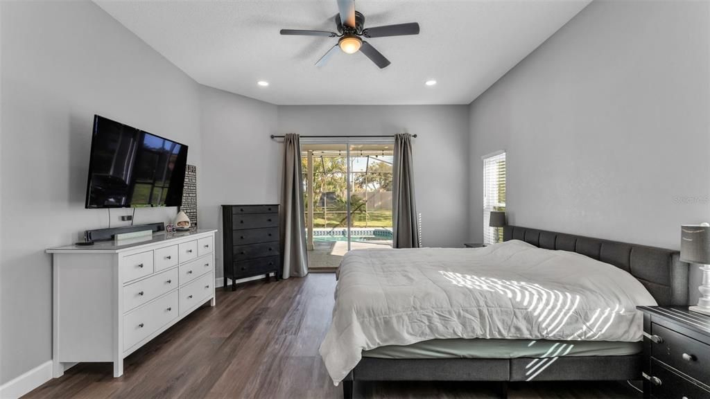 На продажу: $545,000 (5 спален, 2 ванн, 2469 Квадратных фут)