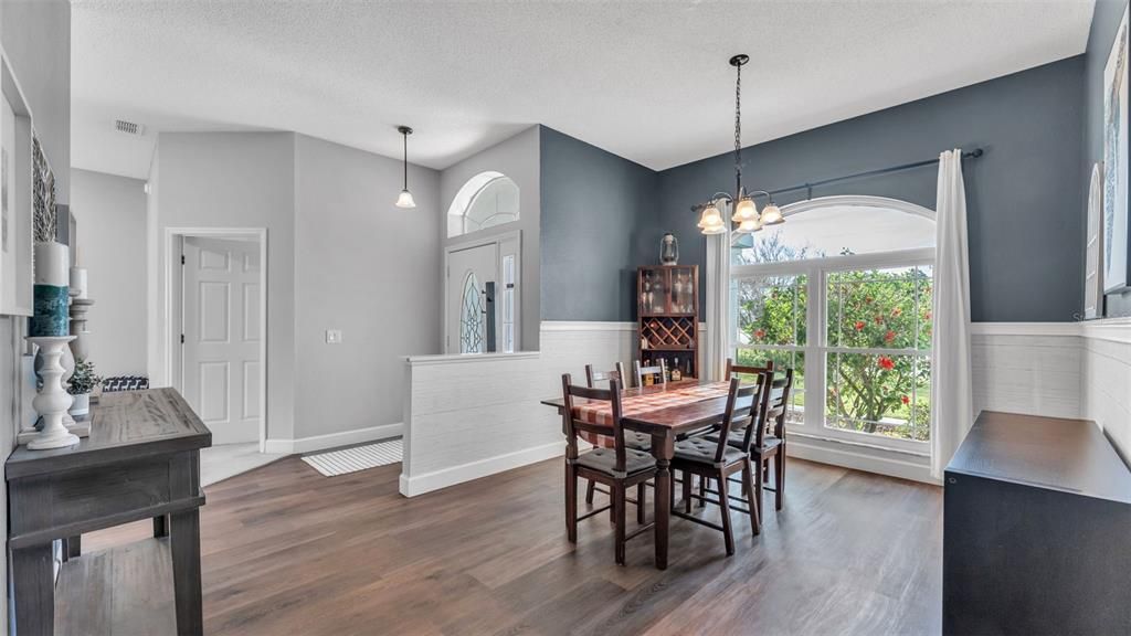 На продажу: $545,000 (5 спален, 2 ванн, 2469 Квадратных фут)