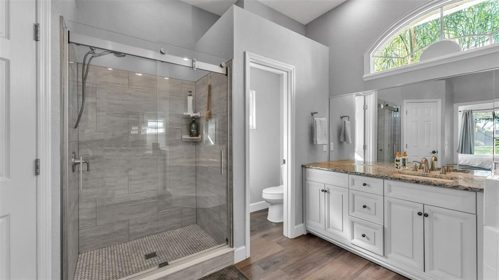 На продажу: $545,000 (5 спален, 2 ванн, 2469 Квадратных фут)