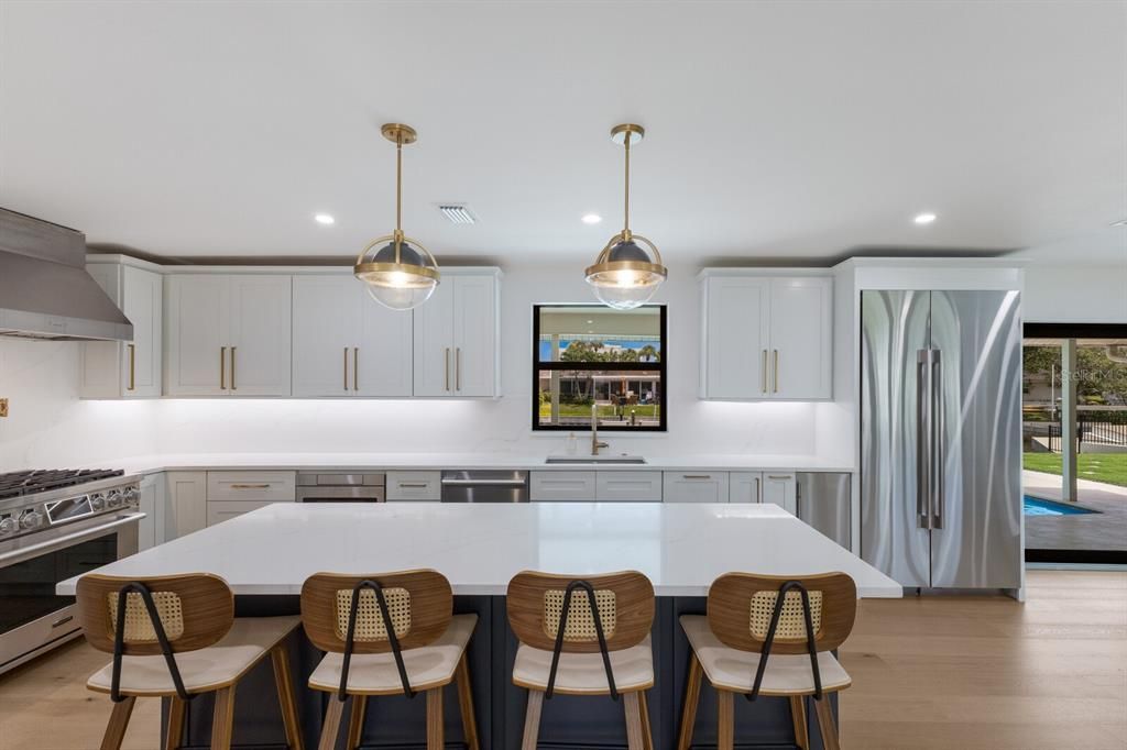 待售: $2,999,000 (3 贝兹, 2 浴室, 2253 平方英尺)