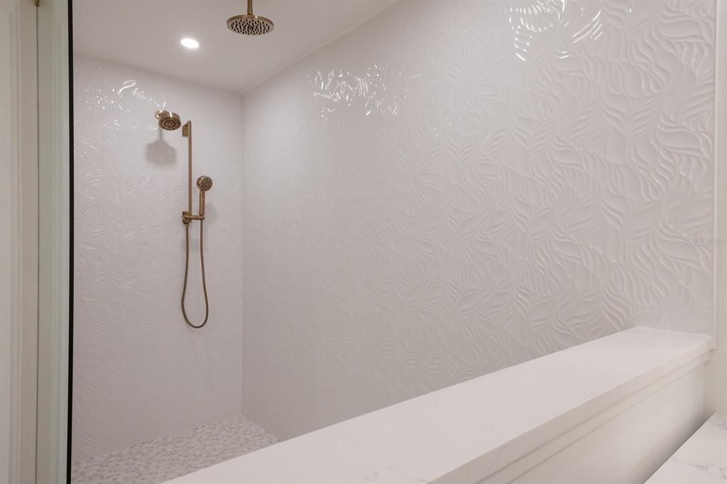 待售: $2,999,000 (3 贝兹, 2 浴室, 2253 平方英尺)