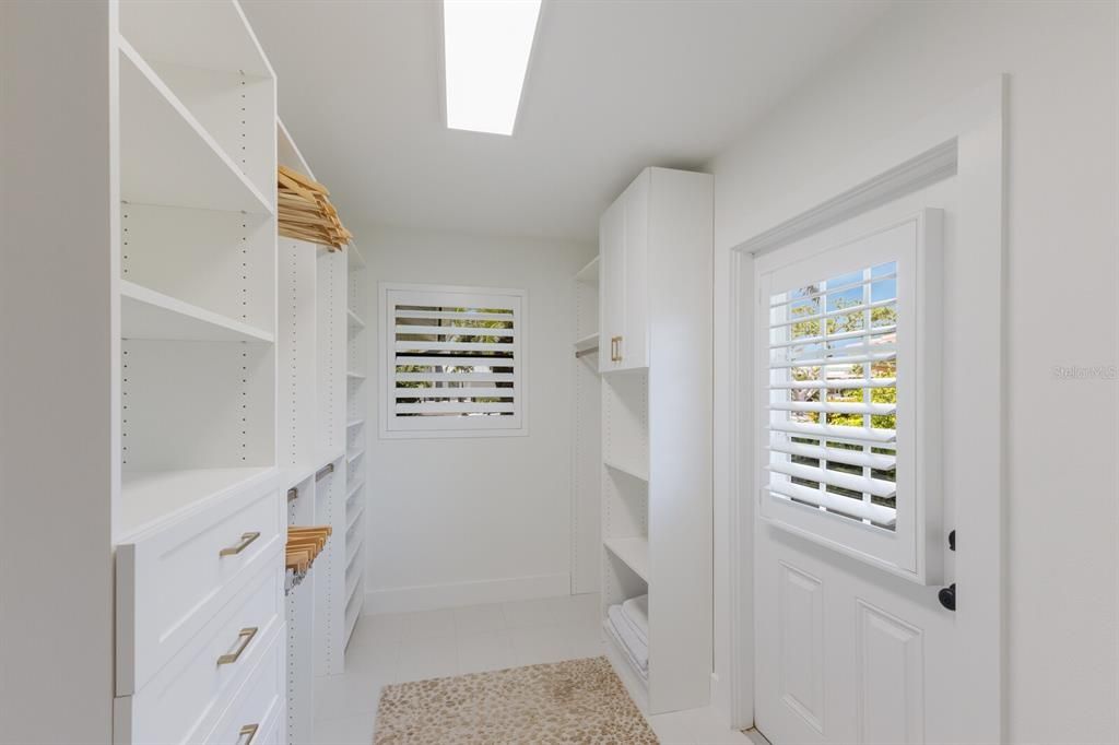 待售: $2,999,000 (3 贝兹, 2 浴室, 2253 平方英尺)