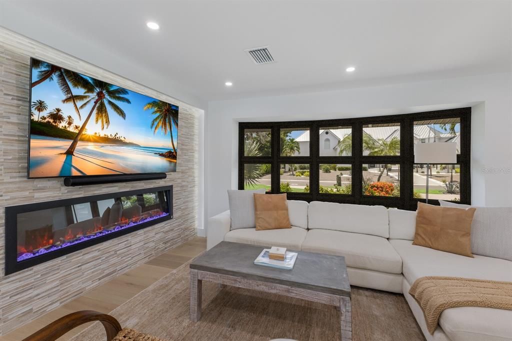 待售: $2,999,000 (3 贝兹, 2 浴室, 2253 平方英尺)