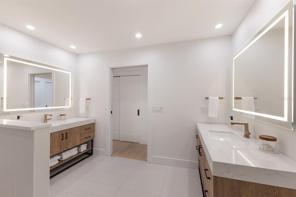 待售: $2,999,000 (3 贝兹, 2 浴室, 2253 平方英尺)