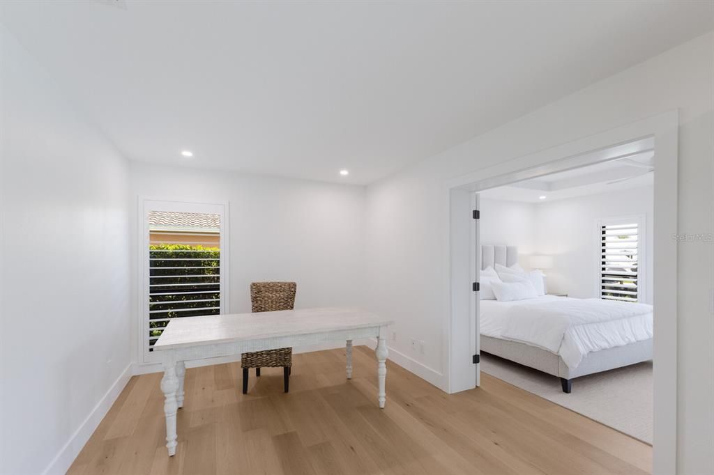 待售: $2,999,000 (3 贝兹, 2 浴室, 2253 平方英尺)