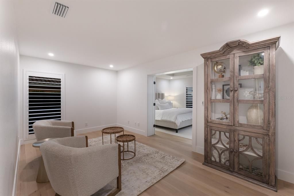 待售: $2,999,000 (3 贝兹, 2 浴室, 2253 平方英尺)