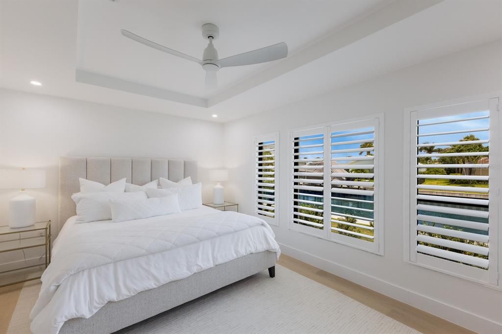 待售: $2,999,000 (3 贝兹, 2 浴室, 2253 平方英尺)