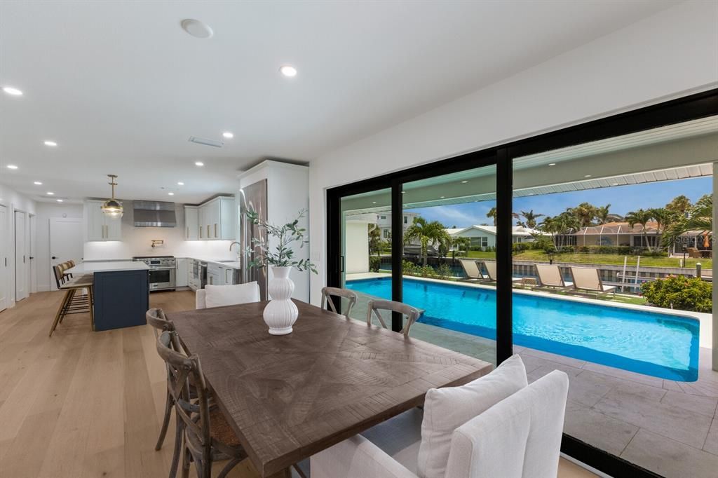 待售: $2,999,000 (3 贝兹, 2 浴室, 2253 平方英尺)