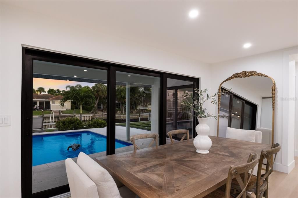 待售: $2,999,000 (3 贝兹, 2 浴室, 2253 平方英尺)