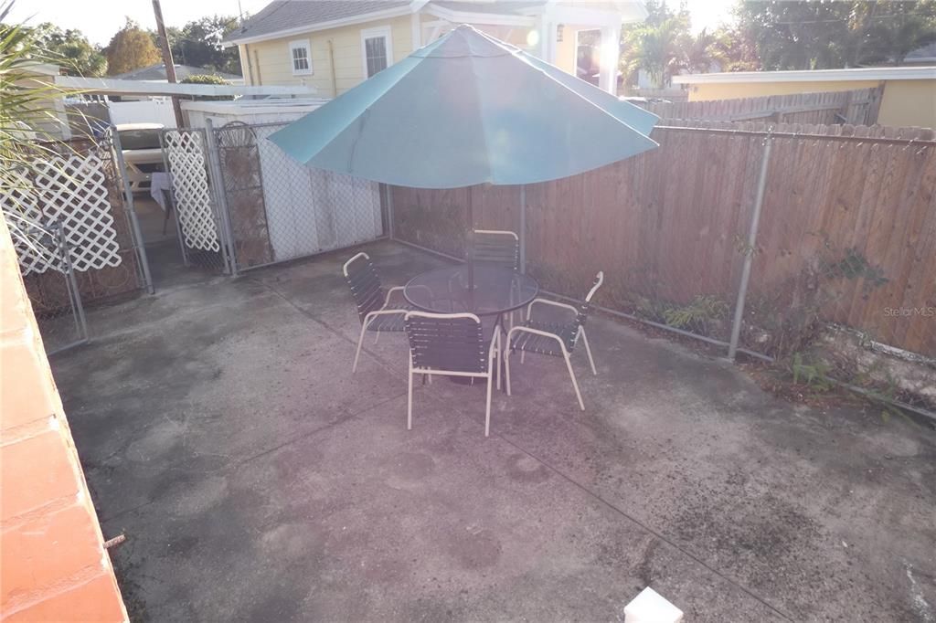 出租: $1,995 (2 贝兹, 1 浴室, 841 平方英尺)