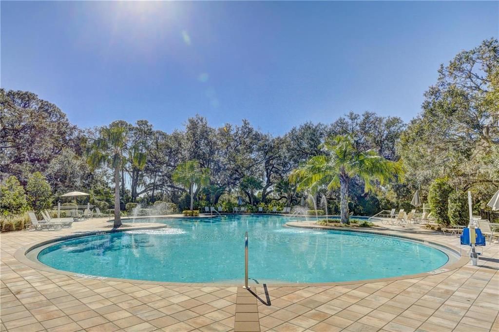 For Sale: $450,000 (3 beds, 2 baths, 2361 Square Feet)