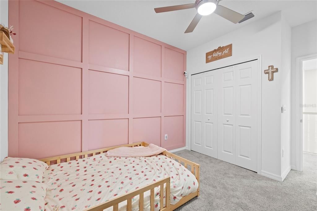 For Sale: $450,000 (3 beds, 2 baths, 2361 Square Feet)