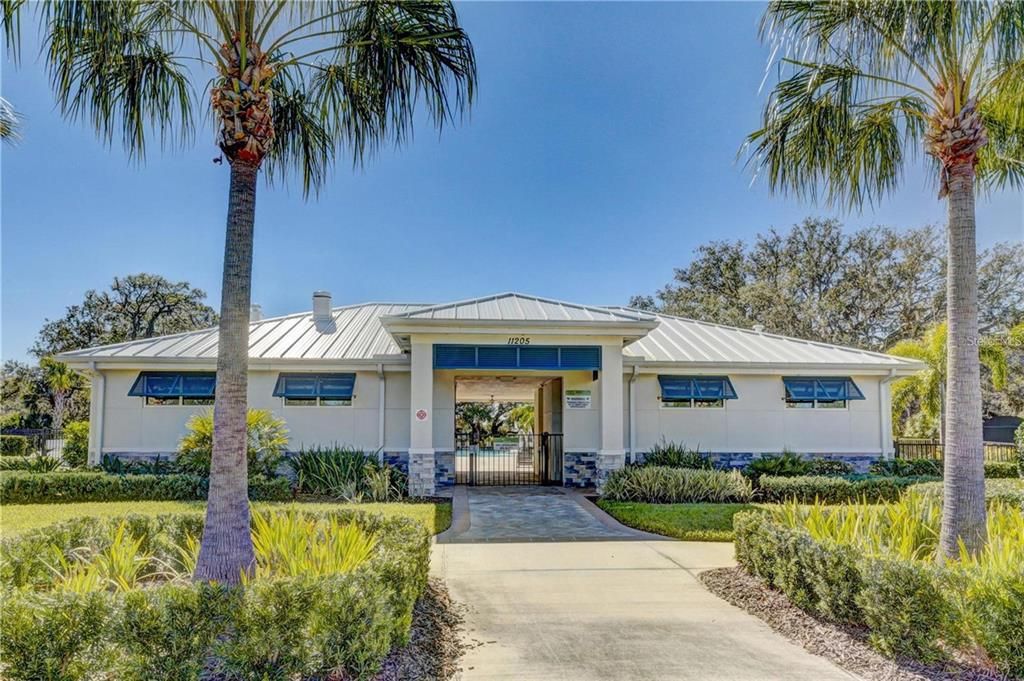 For Sale: $450,000 (3 beds, 2 baths, 2361 Square Feet)