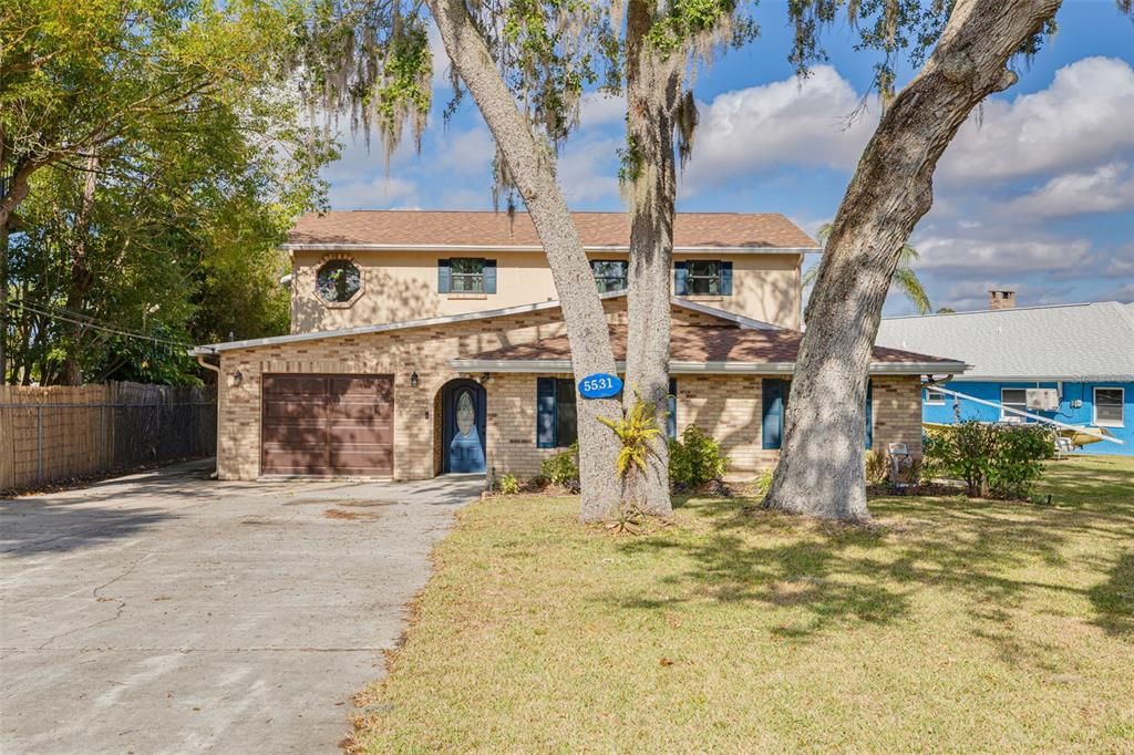 For Sale: $1,000,000 (4 beds, 2 baths, 3258 Square Feet)