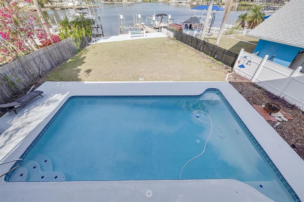 For Sale: $1,000,000 (4 beds, 2 baths, 3258 Square Feet)