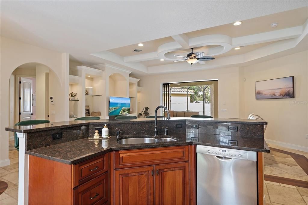 待售: $629,000 (3 贝兹, 2 浴室, 1800 平方英尺)