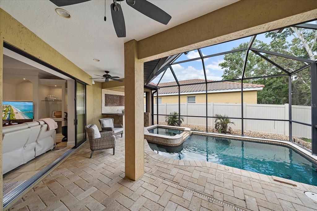 待售: $629,000 (3 贝兹, 2 浴室, 1800 平方英尺)