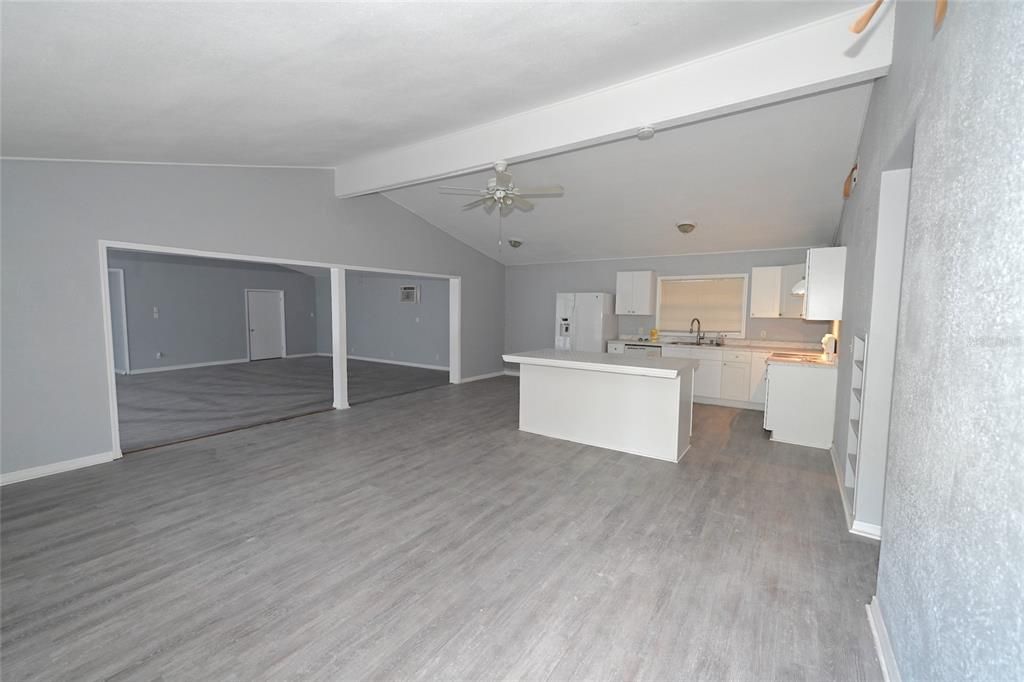 En Renta: $2,299 (3 camas, 2 baños, 2223 Pies cuadrados)