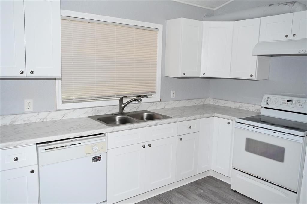 En Renta: $2,299 (3 camas, 2 baños, 2223 Pies cuadrados)