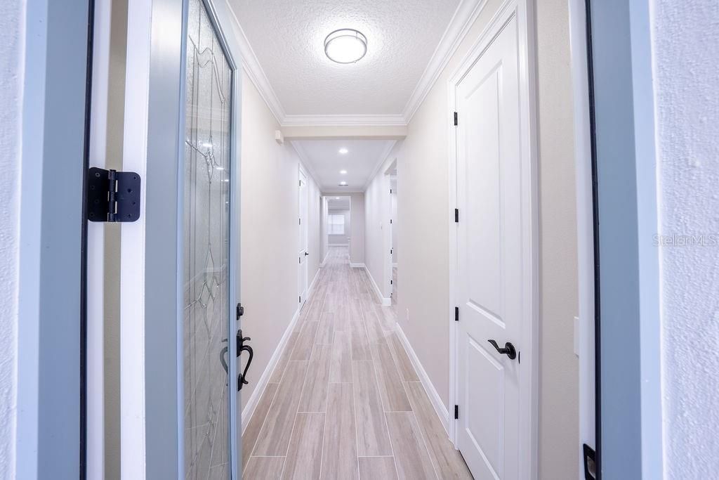 En Venta: $340,000 (4 camas, 3 baños, 2057 Pies cuadrados)