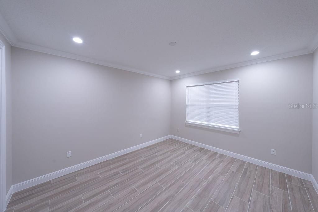 En Venta: $340,000 (4 camas, 3 baños, 2057 Pies cuadrados)