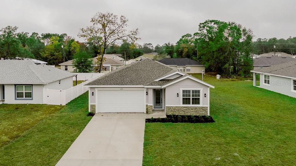 En Venta: $340,000 (4 camas, 3 baños, 2057 Pies cuadrados)