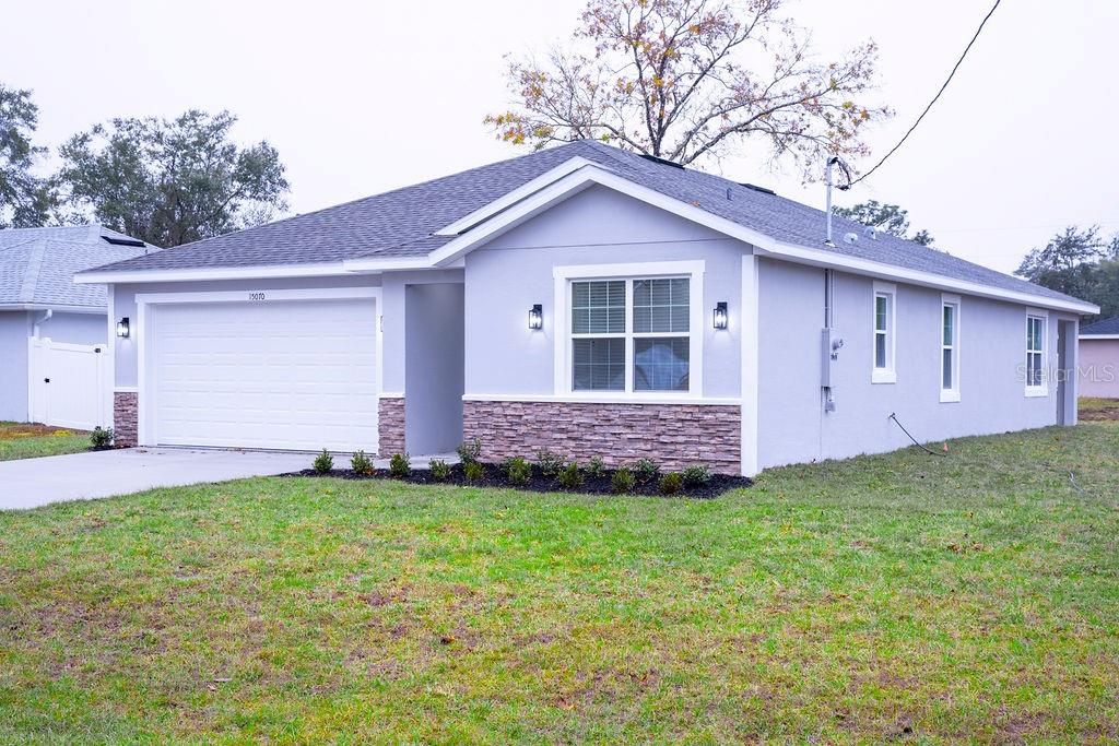 En Venta: $340,000 (4 camas, 3 baños, 2057 Pies cuadrados)