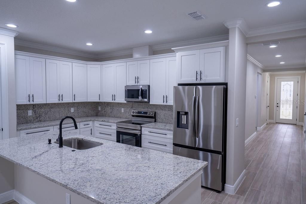 En Venta: $340,000 (4 camas, 3 baños, 2057 Pies cuadrados)