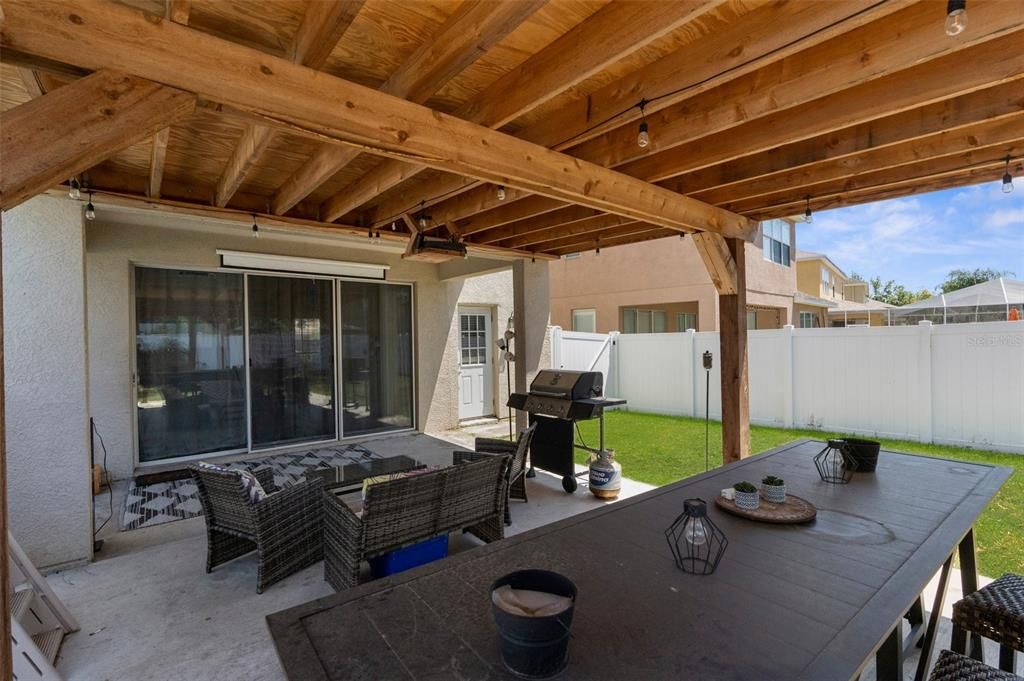 待售: $345,000 (4 贝兹, 3 浴室, 2663 平方英尺)