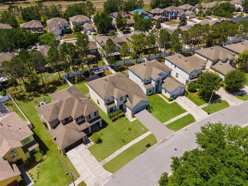 待售: $345,000 (4 贝兹, 3 浴室, 2663 平方英尺)