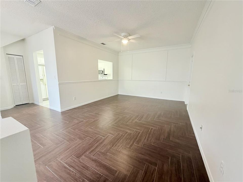 For Rent: $2,150 (3 beds, 2 baths, 1264 Square Feet)