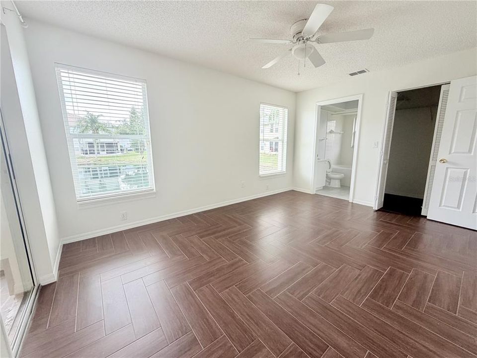 For Rent: $2,150 (3 beds, 2 baths, 1264 Square Feet)