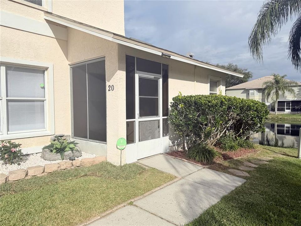 For Rent: $2,150 (3 beds, 2 baths, 1264 Square Feet)