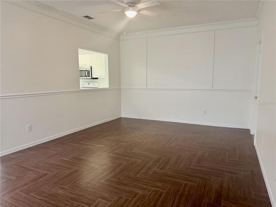 For Rent: $2,150 (3 beds, 2 baths, 1264 Square Feet)