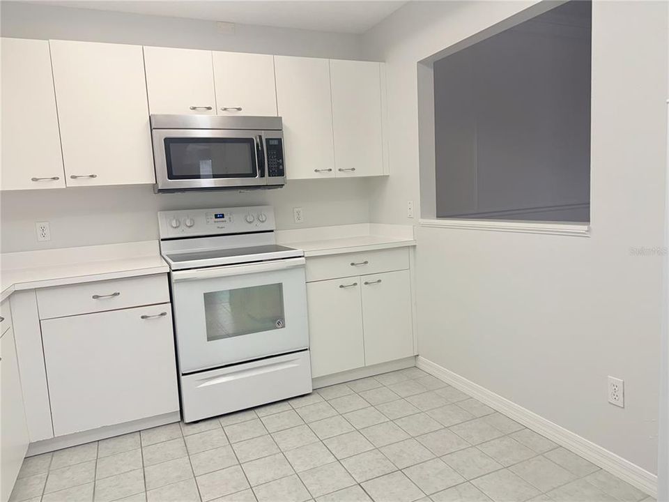 For Rent: $2,150 (3 beds, 2 baths, 1264 Square Feet)