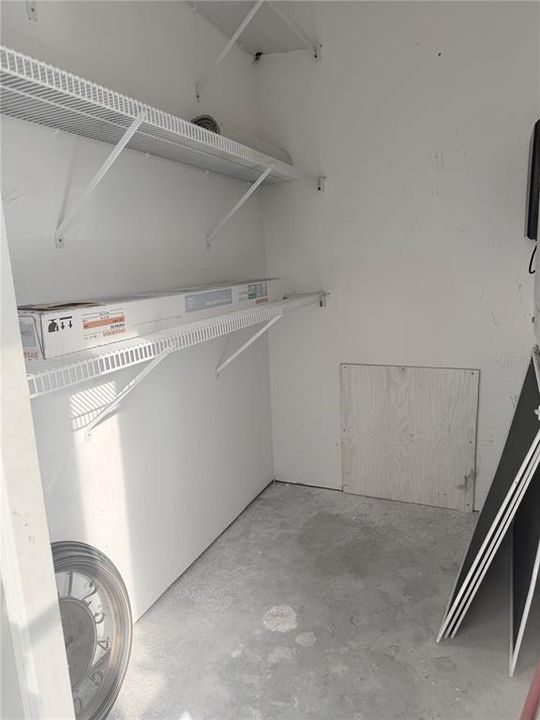 For Rent: $2,150 (3 beds, 2 baths, 1264 Square Feet)