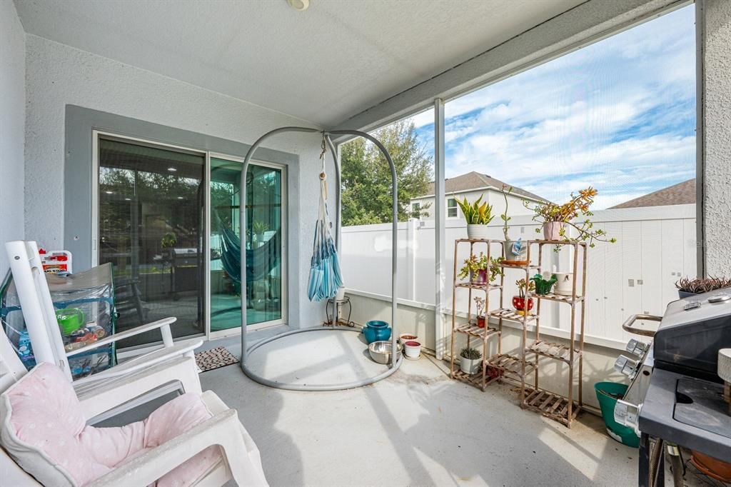 待售: $374,900 (4 贝兹, 2 浴室, 1980 平方英尺)