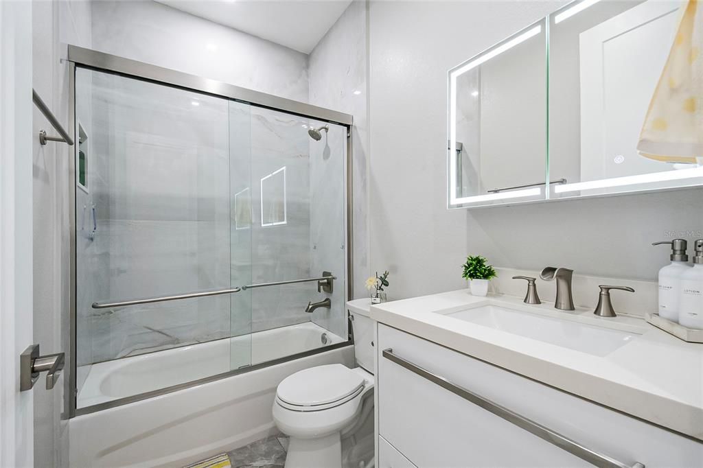 For Sale: $580,000 (4 beds, 3 baths, 2384 Square Feet)