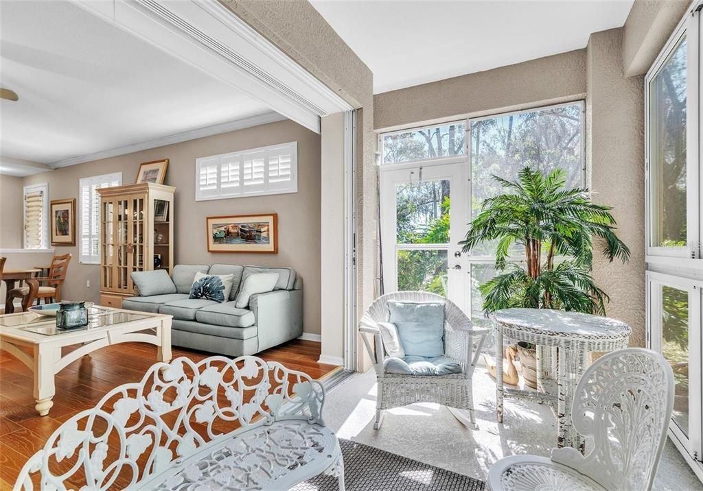 For Sale: $400,000 (2 beds, 2 baths, 1750 Square Feet)